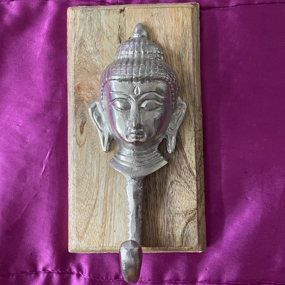 Wooden Buddha decorative hanging hook. NWOT - Picture 3 of 6